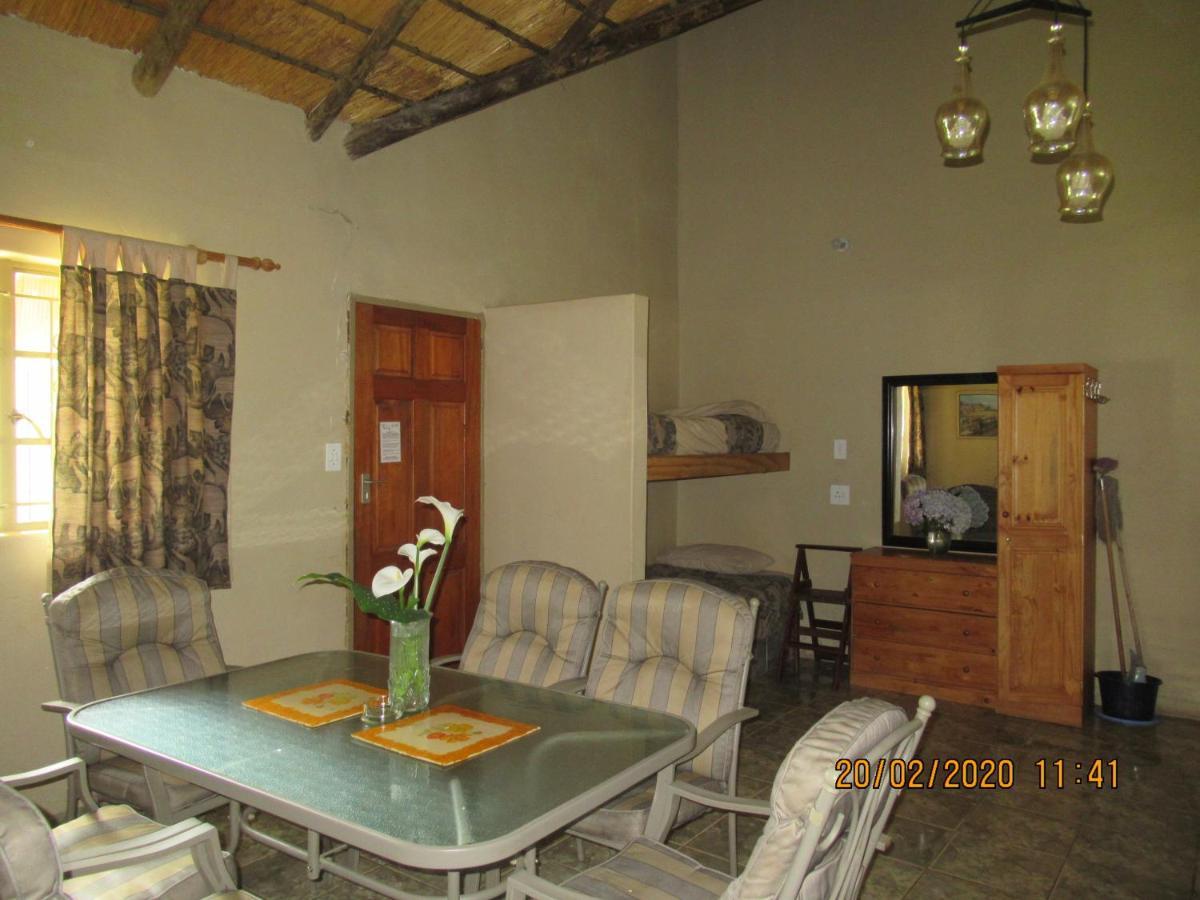 Elandskloof Trout Farm Guest House Dullstroom Bagian luar foto