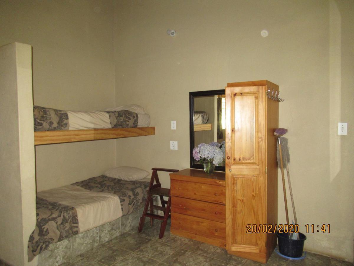 Elandskloof Trout Farm Guest House Dullstroom Bagian luar foto
