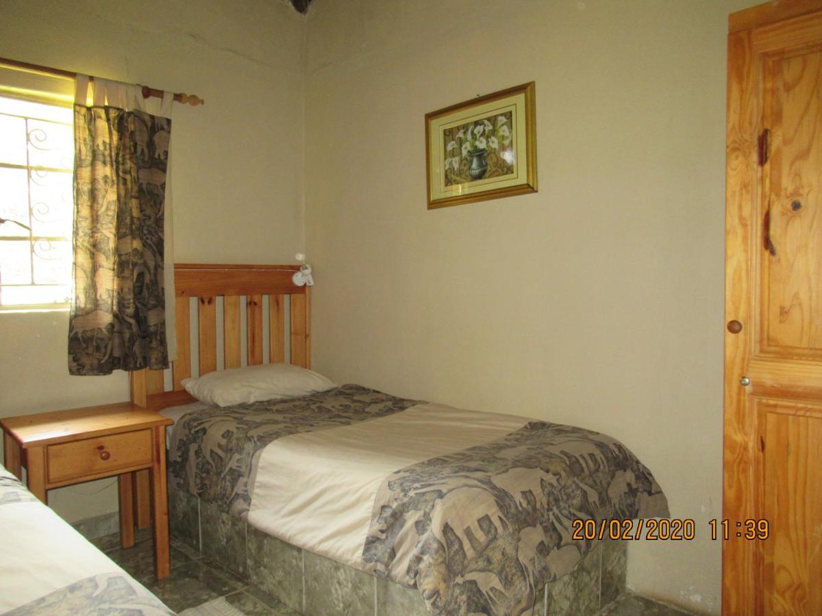 Elandskloof Trout Farm Guest House Dullstroom Bagian luar foto