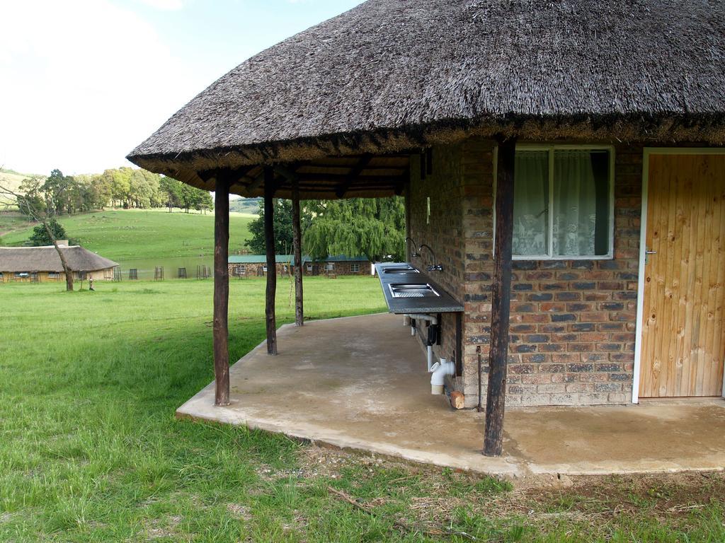 Elandskloof Trout Farm Guest House Dullstroom Bagian luar foto