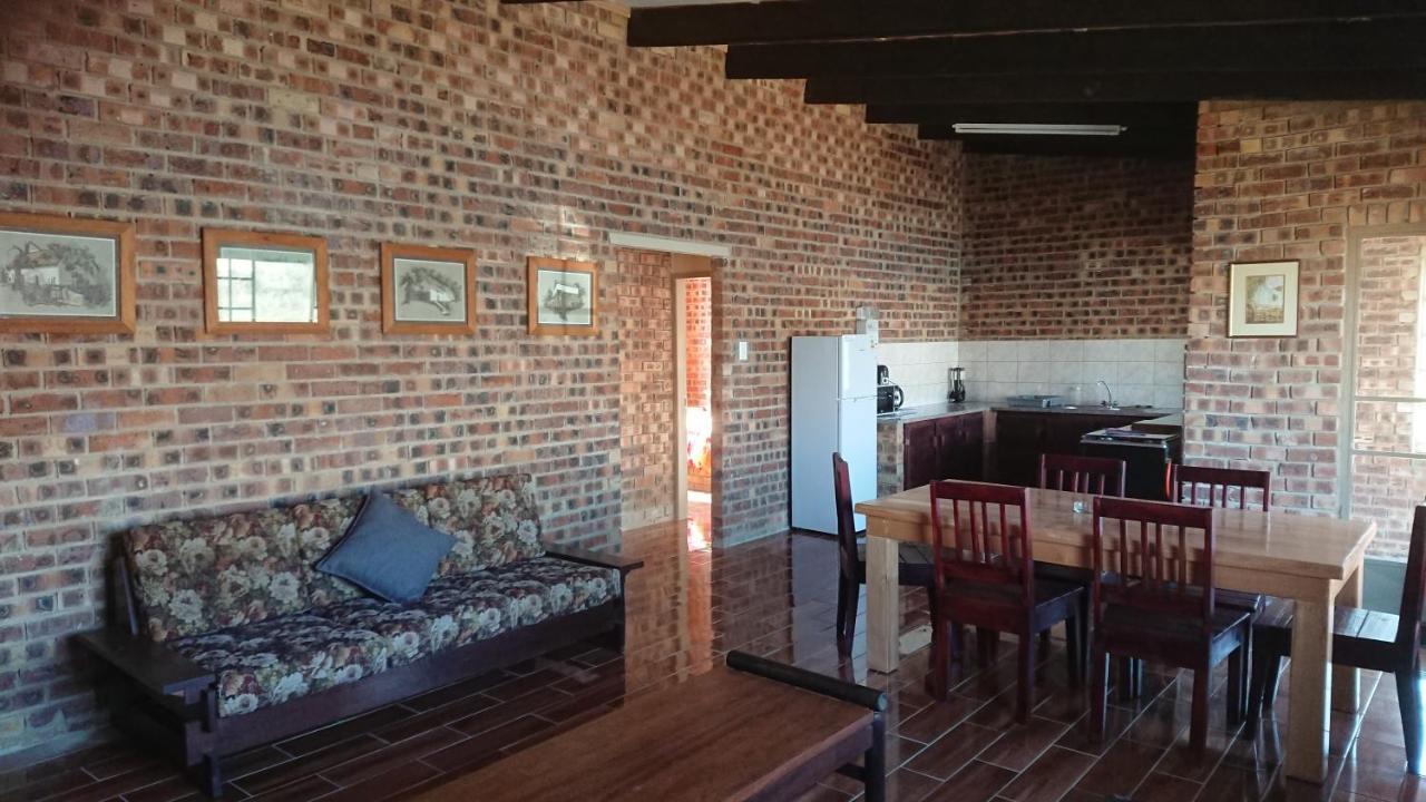 Elandskloof Trout Farm Guest House Dullstroom Bagian luar foto