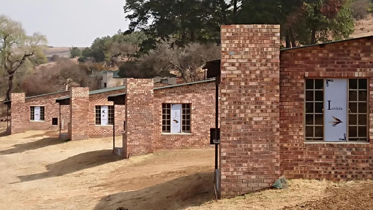 Elandskloof Trout Farm Guest House Dullstroom Bagian luar foto